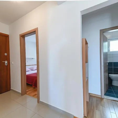 Vlado Apartment Makarska Exterior photo