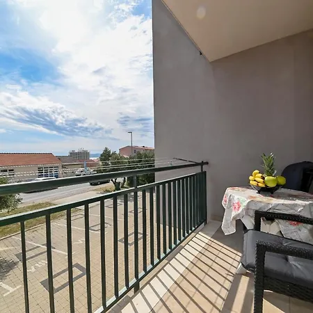 Vlado Apartment Makarska Exterior photo