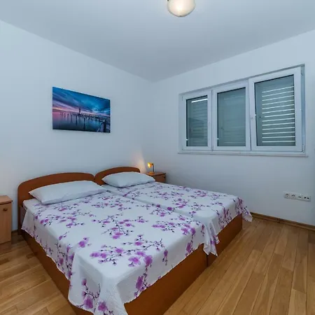 Vlado Apartment Makarska Exterior photo