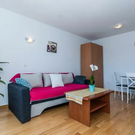 Vlado Apartment Makarska Exterior photo