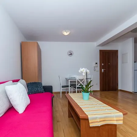 Vlado Apartment Makarska Exterior photo