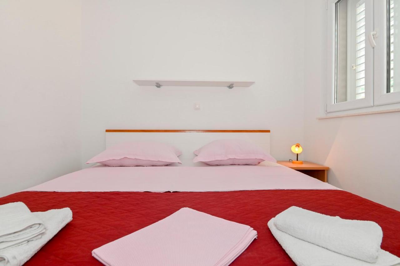 Apartment Vlado Makarska