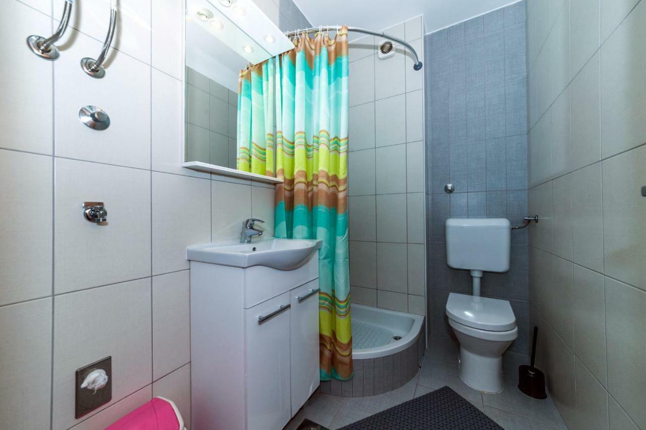 Vlado Apartment *