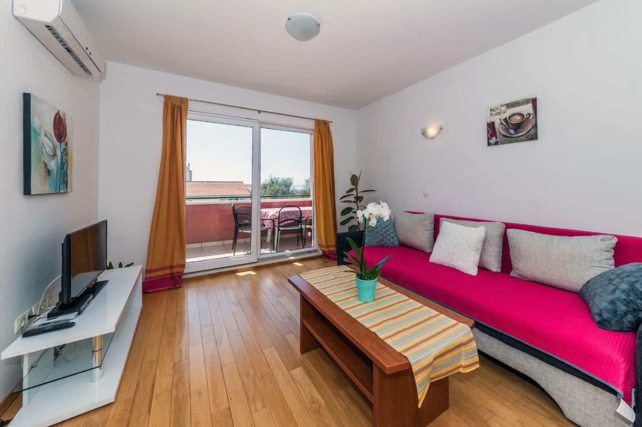 Apartment Vlado Makarska